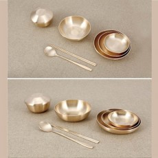 황실유기공방 1인단반상기 9P
(수저받침대 미포함)