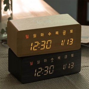 플라이토 우드 무선충전 데이트 LED 탁상시계 시즌2